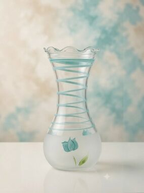 Vintage Anchor Hocking Vase Blue Tulip Glass Vase with Swirl Accent**